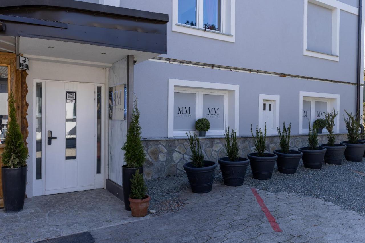 Mm Rooms Bled Buitenkant foto