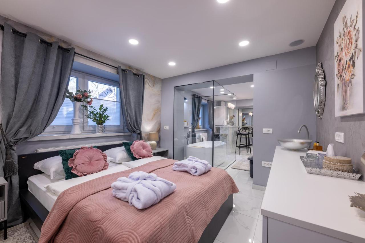 Mm Rooms Bled Buitenkant foto